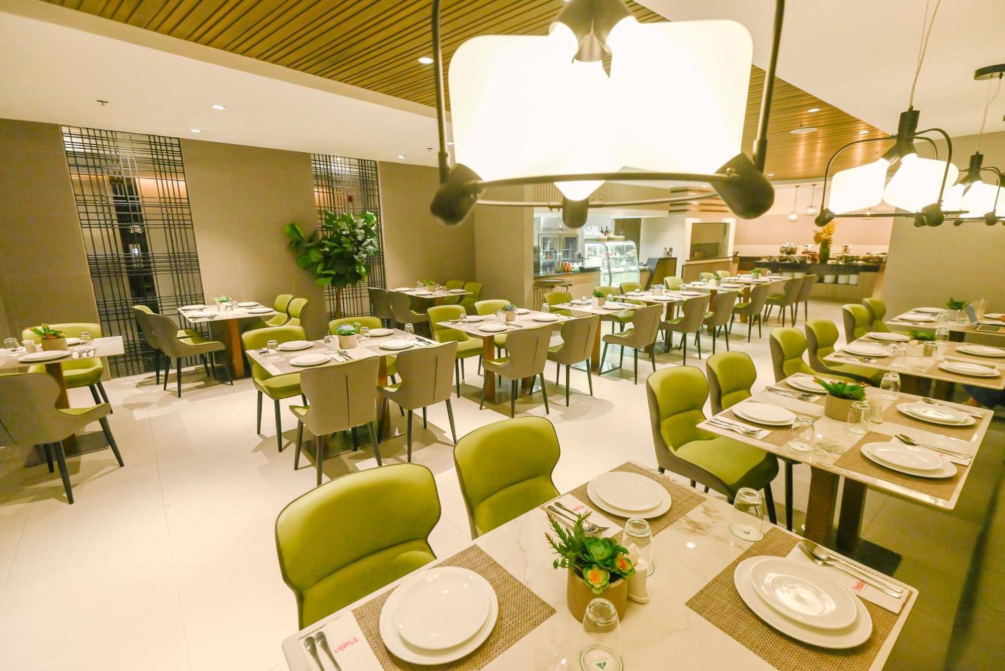 Ardenhills Suites Quezon City Bagian luar foto